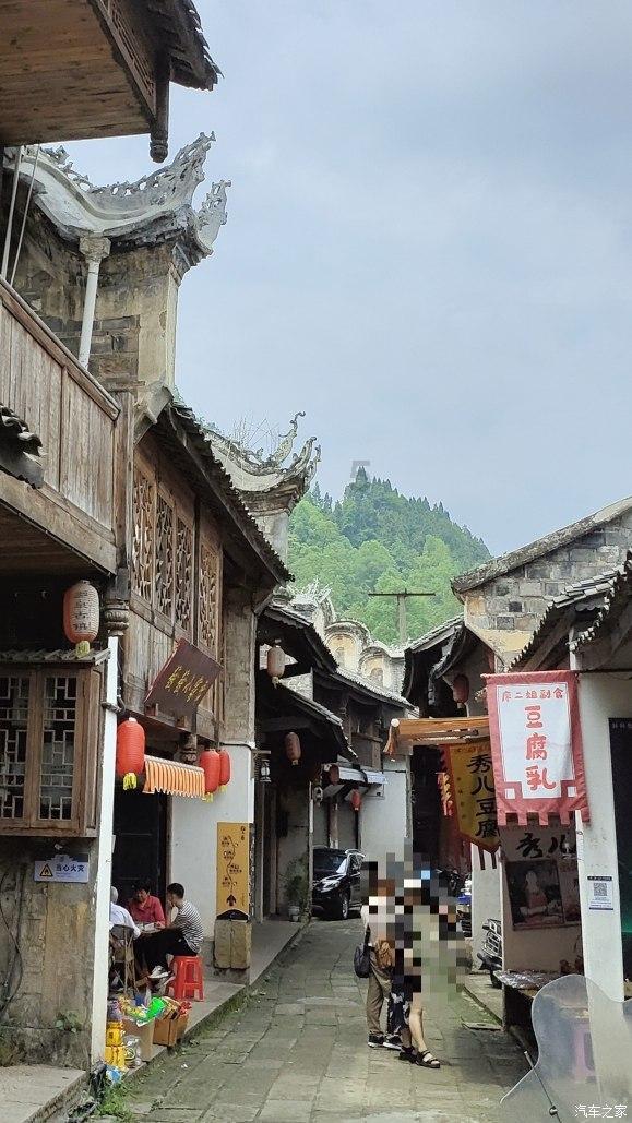 这是警察